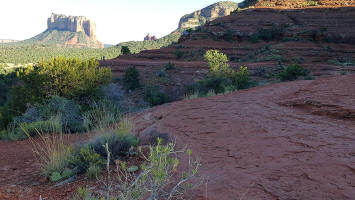 &nbsp;Templaton Trail - Base of Cathedral Rock - Picture 51